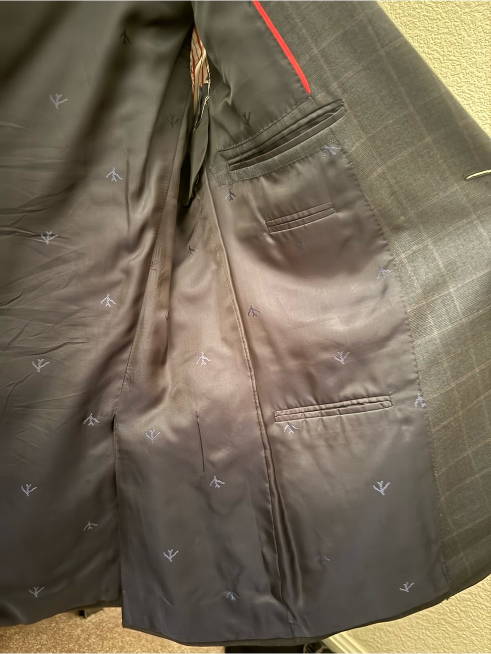 Isaia Black Blazer with Red Interior Trim - Picture 4 of 9